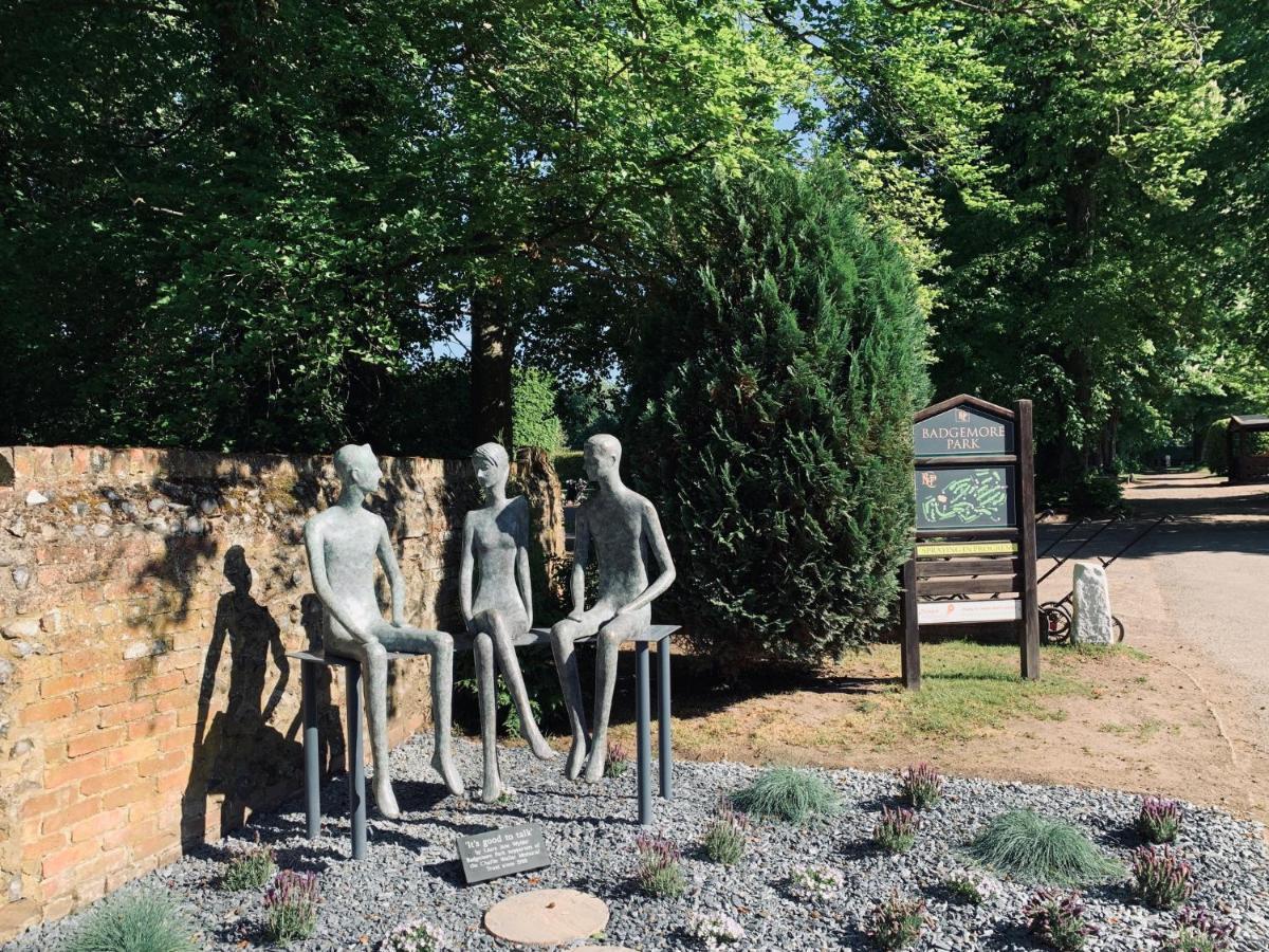 Badgemore Park Henley-on-Thames Extérieur photo